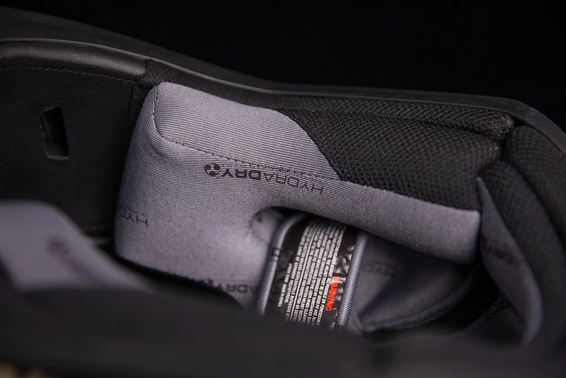 ICON Airform™ Guardian Helmet 9 ICON Airform™ Guardian Helmet - Image 9