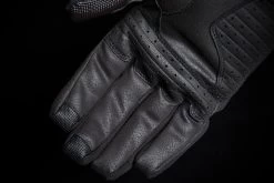 ICON Stormhawk CE Gloves 10 ICON Stormhawk CE Gloves -Motorcycle Equipment Shop stormhawk ce gloves 3 96040.1688163111